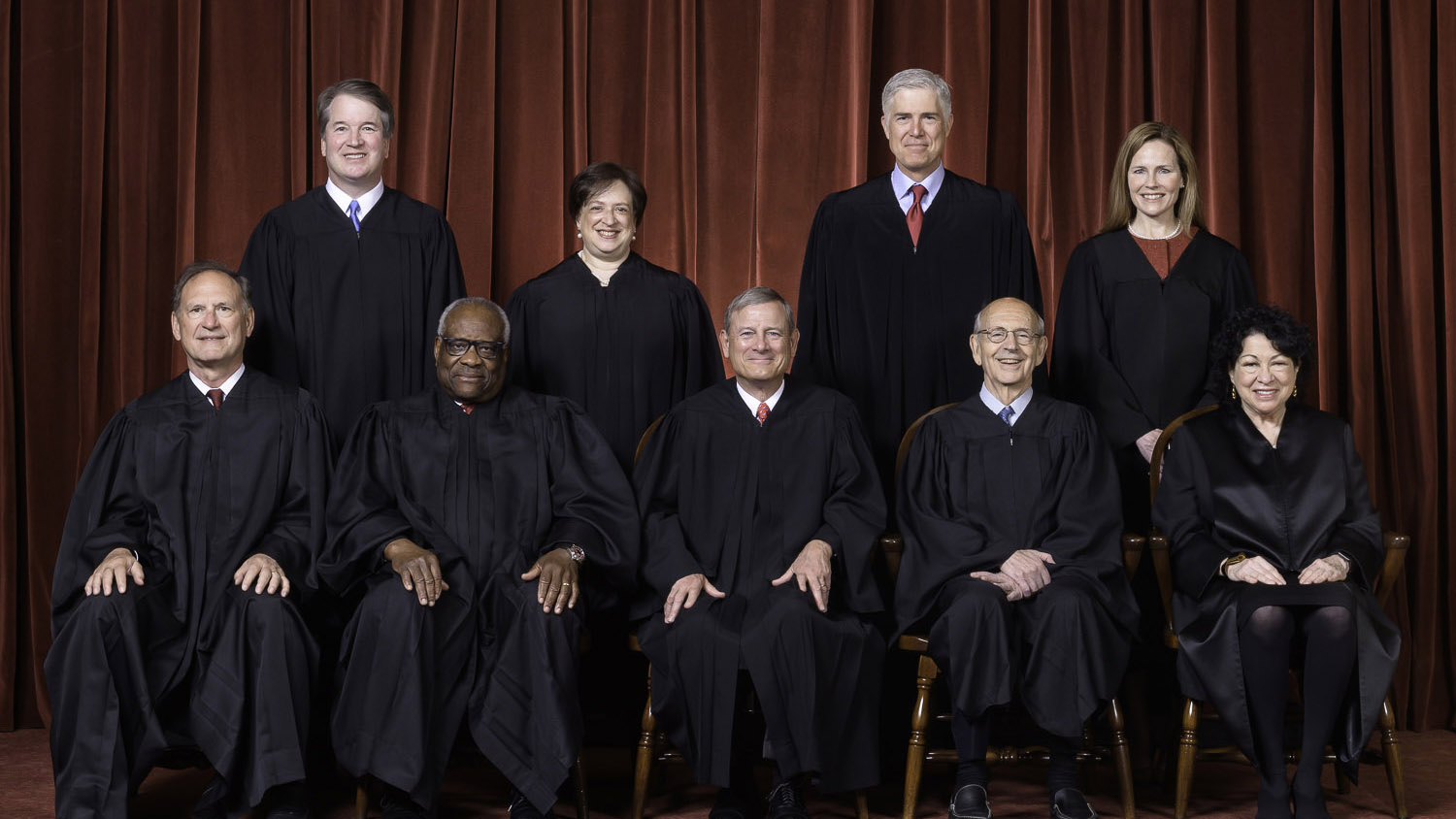 supreme_court_of_the_united_states_-_roberts_court_2020.jpg